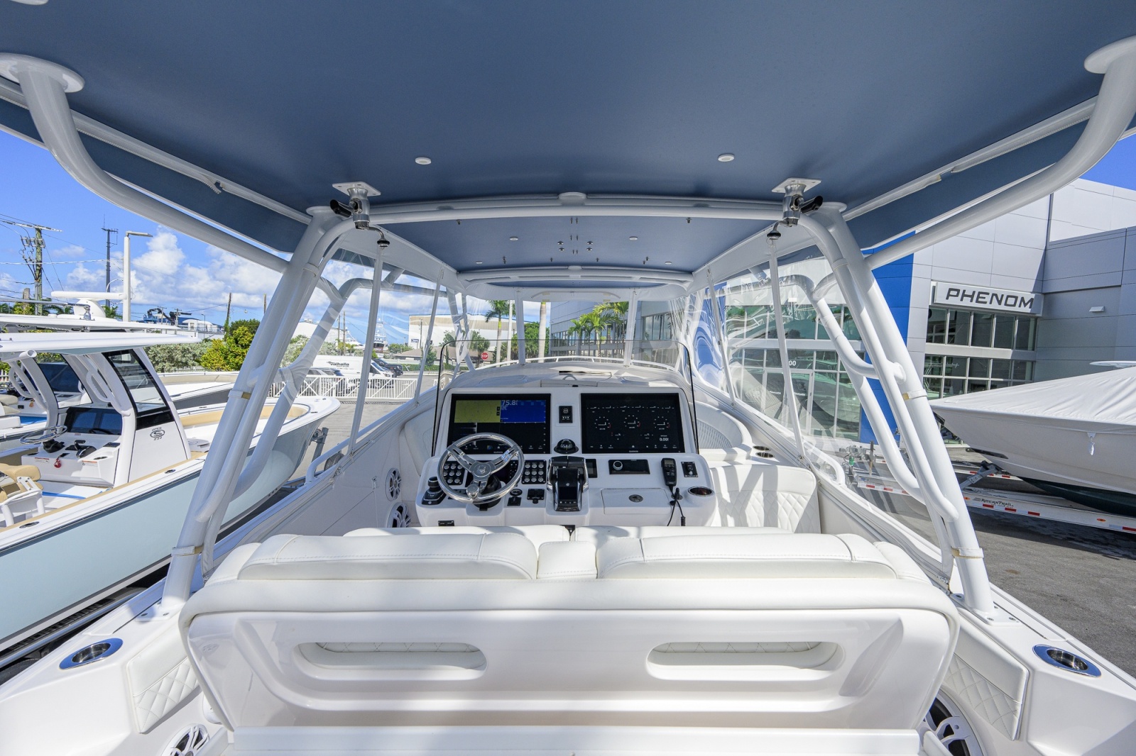 2022 Intrepid 409 Valor