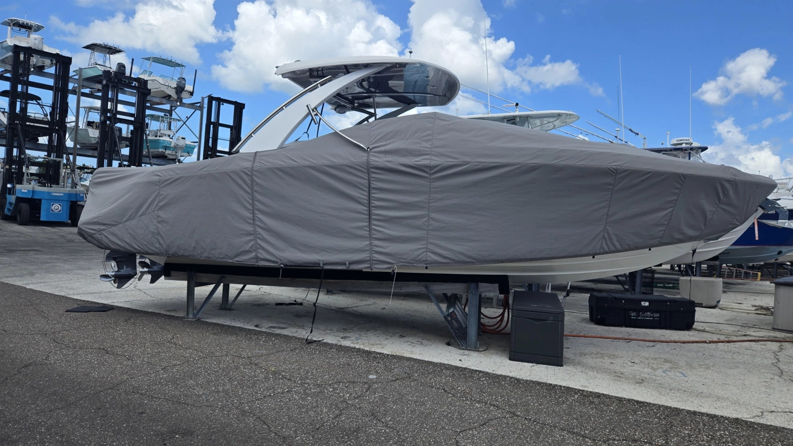 2023 Cobalt 30SC