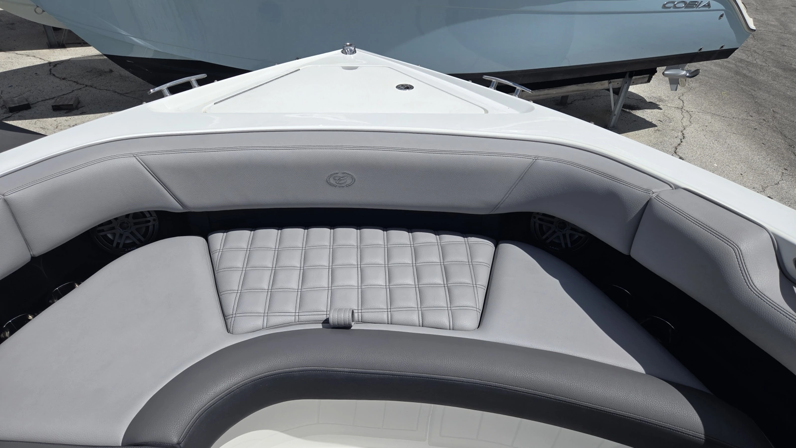 2023 Cobalt 30SC