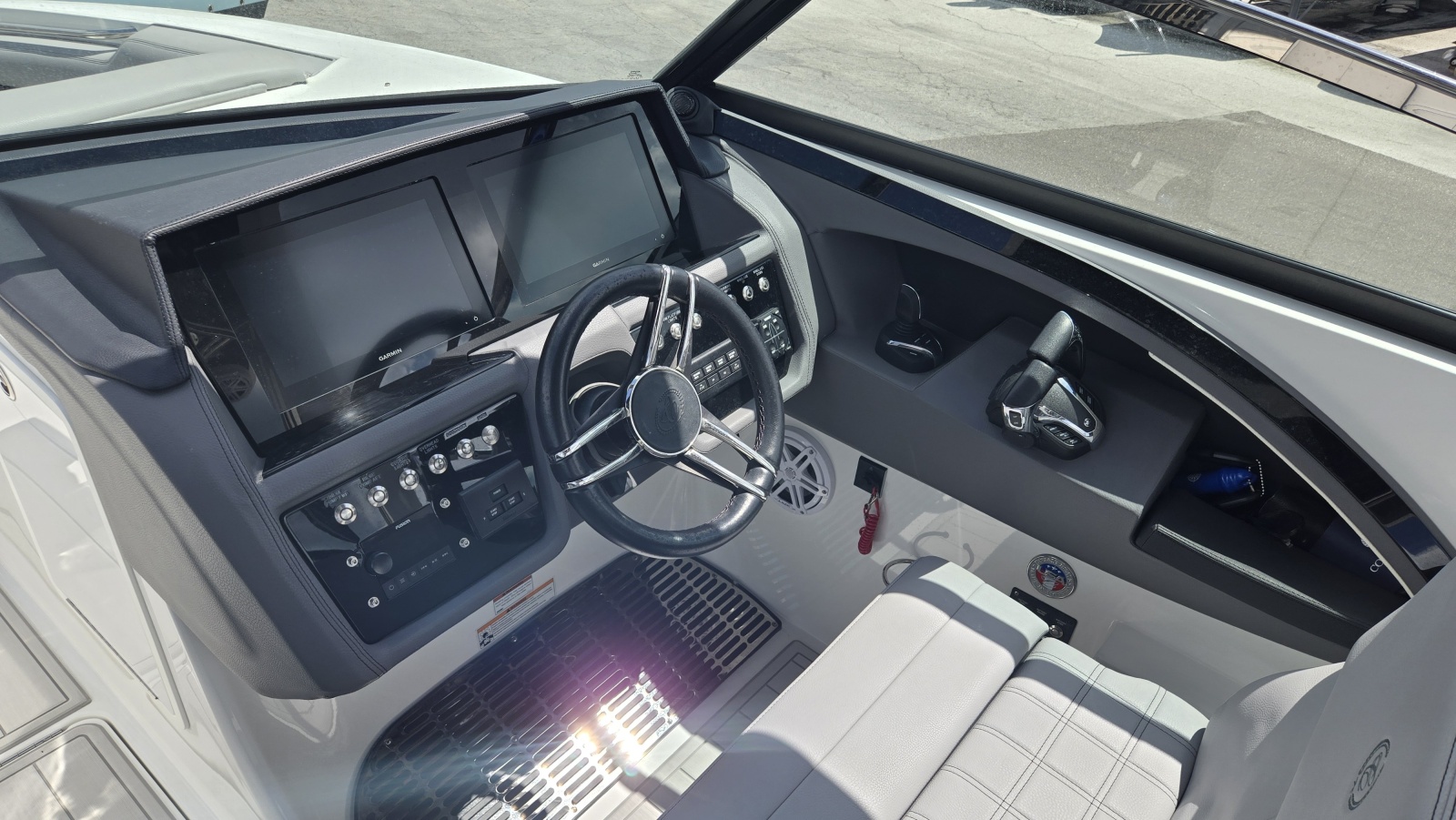 2023 Cobalt 30SC
