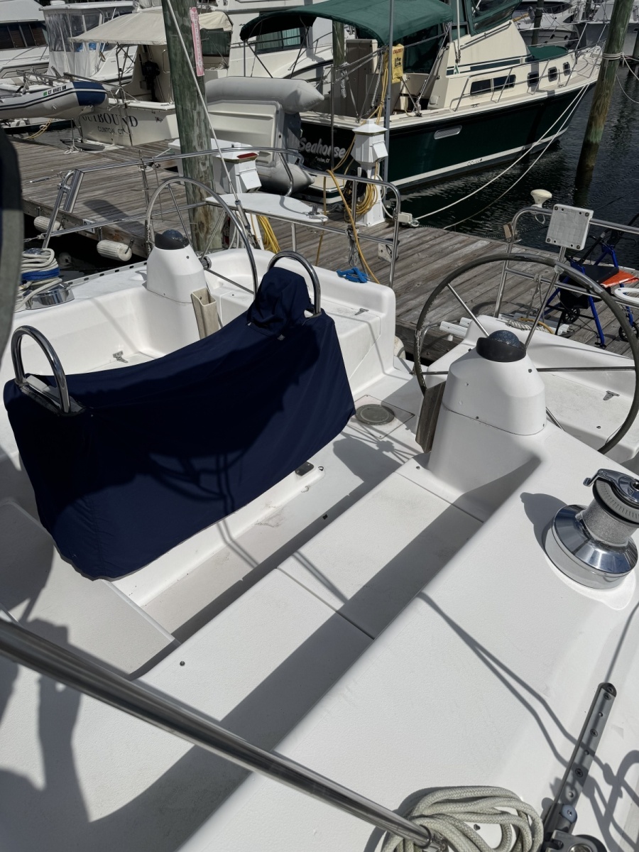 2000 Catalina 400 Mark II