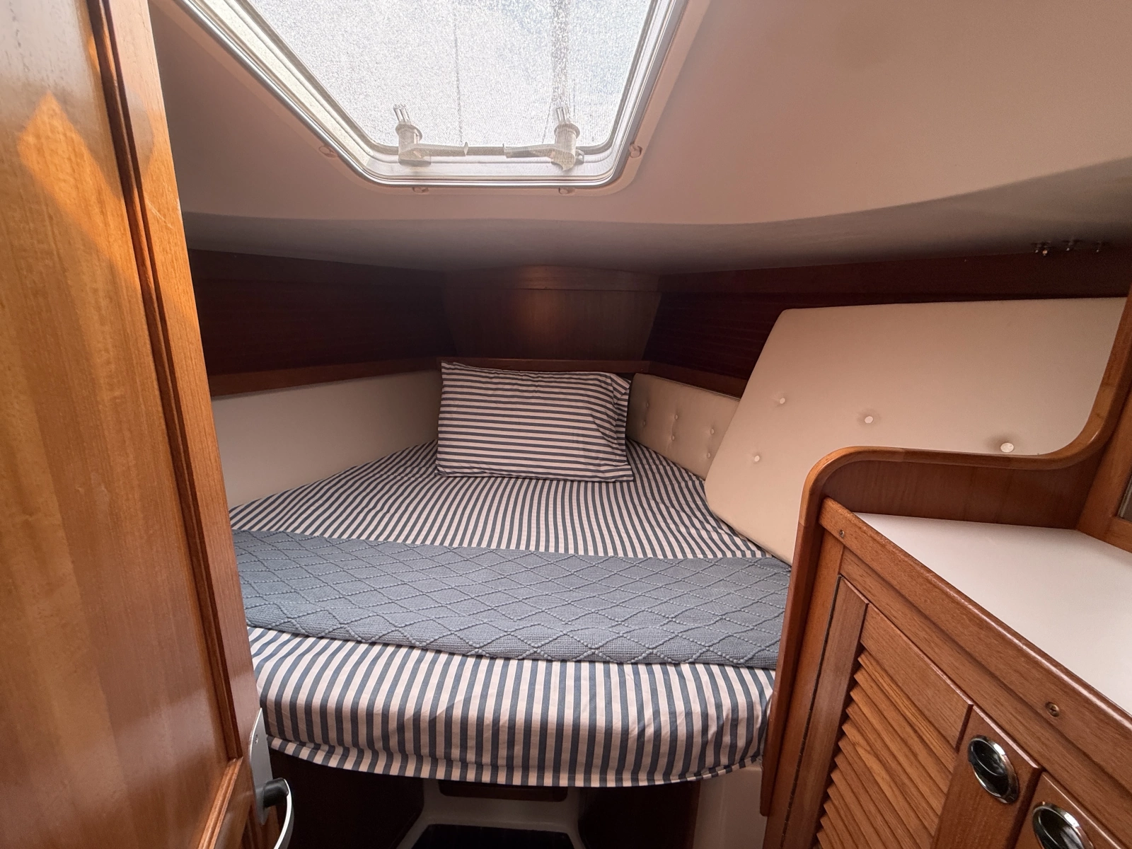 NECESSITY 36ft Catalina Yacht For Sale