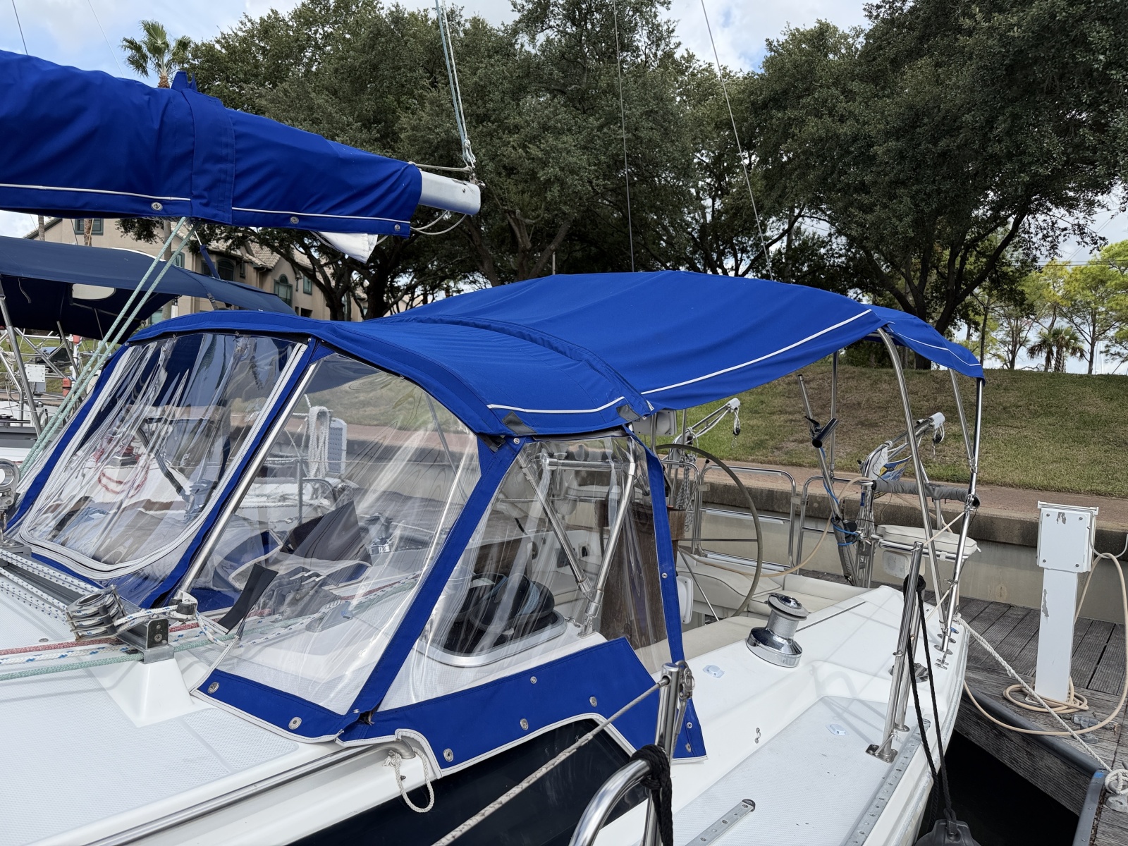2000 Catalina