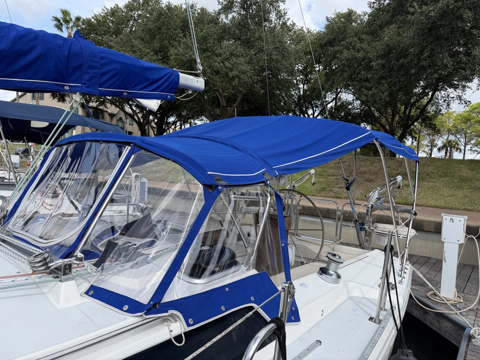 NECESSITY 36ft Catalina Yacht For Sale