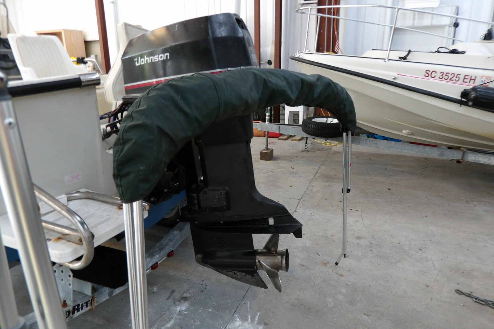 2000 Starcraft C-Star 170 DC