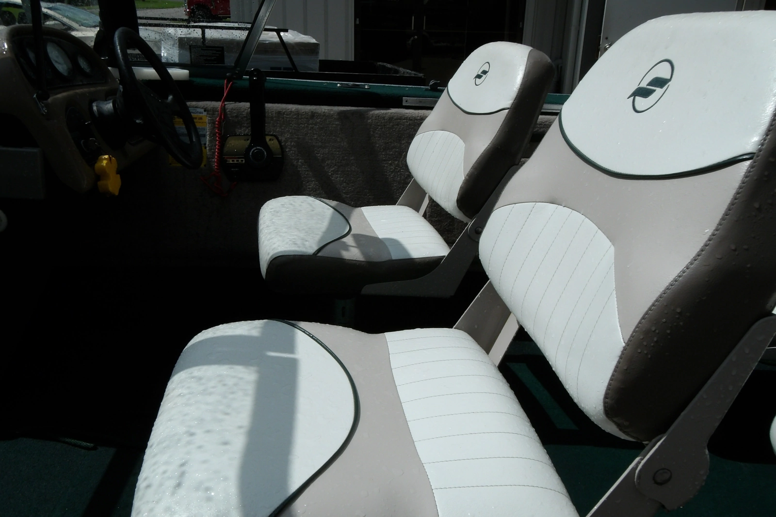 2000 Starcraft C-Star 170 DC