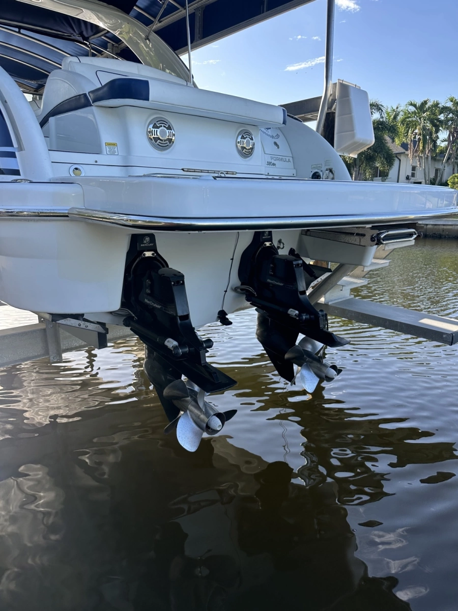 2014 Formula 310 Bowrider