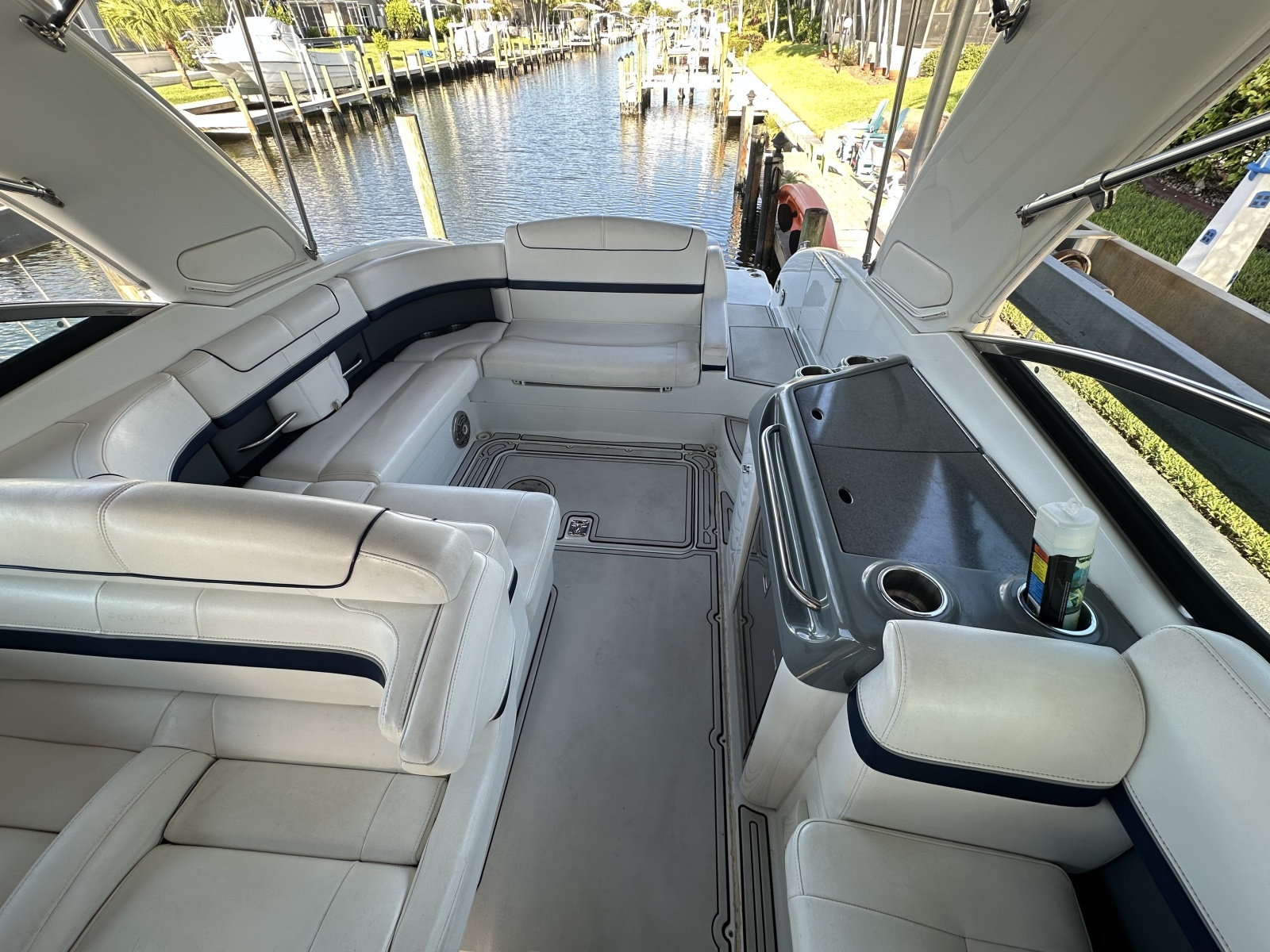 2014 Formula 310 Bowrider