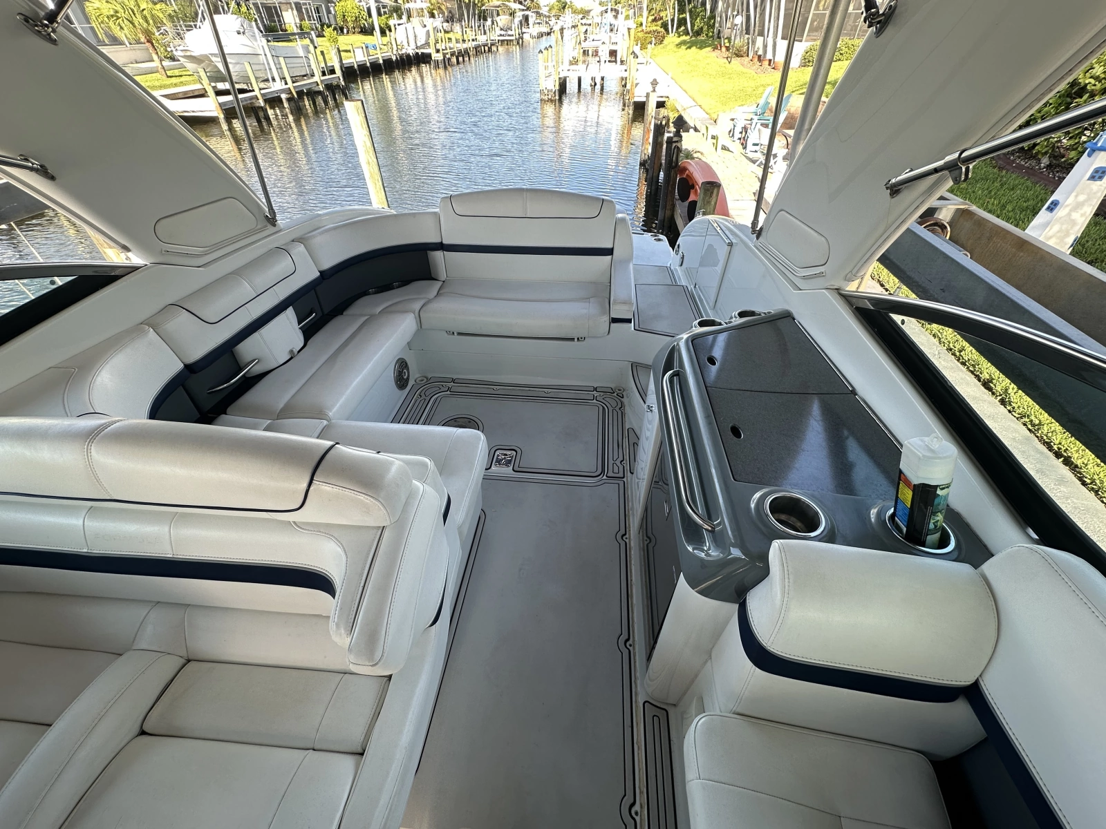 2014 Formula 310 Bowrider