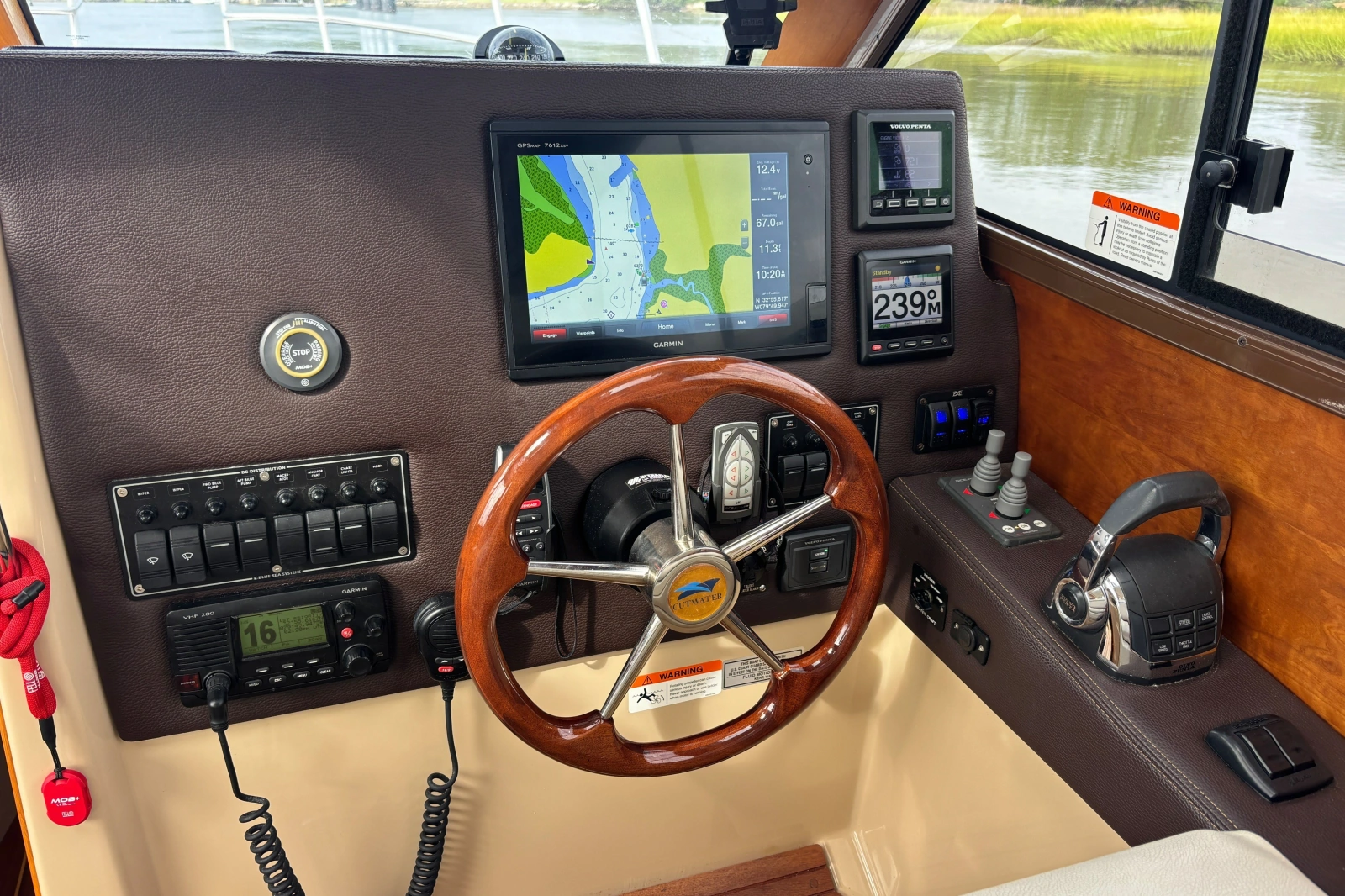 2016 Cutwater C-28 LE