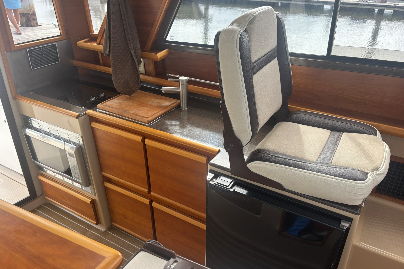 2016 Cutwater C-28 LE