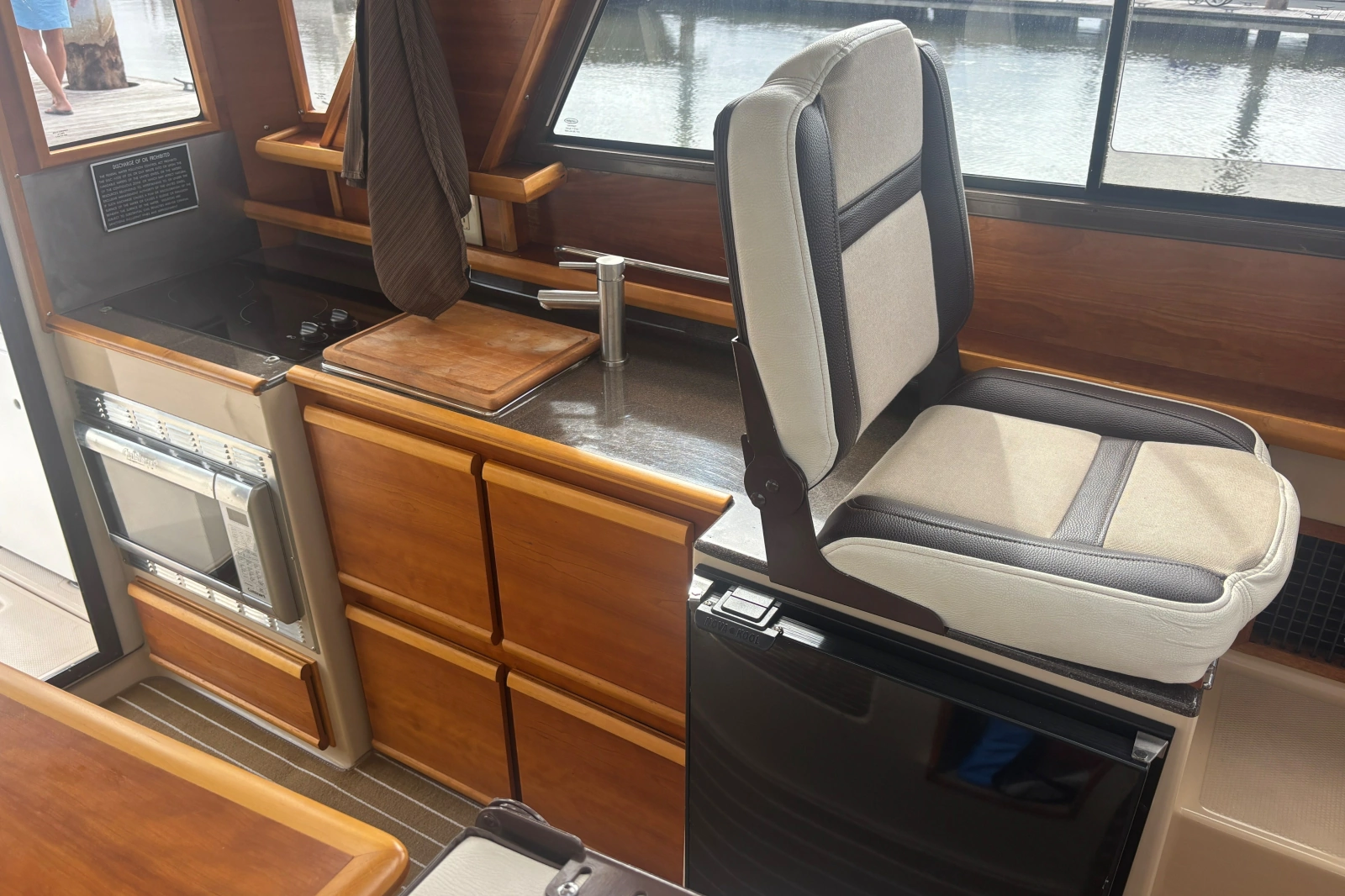 2016 Cutwater C-28 LE