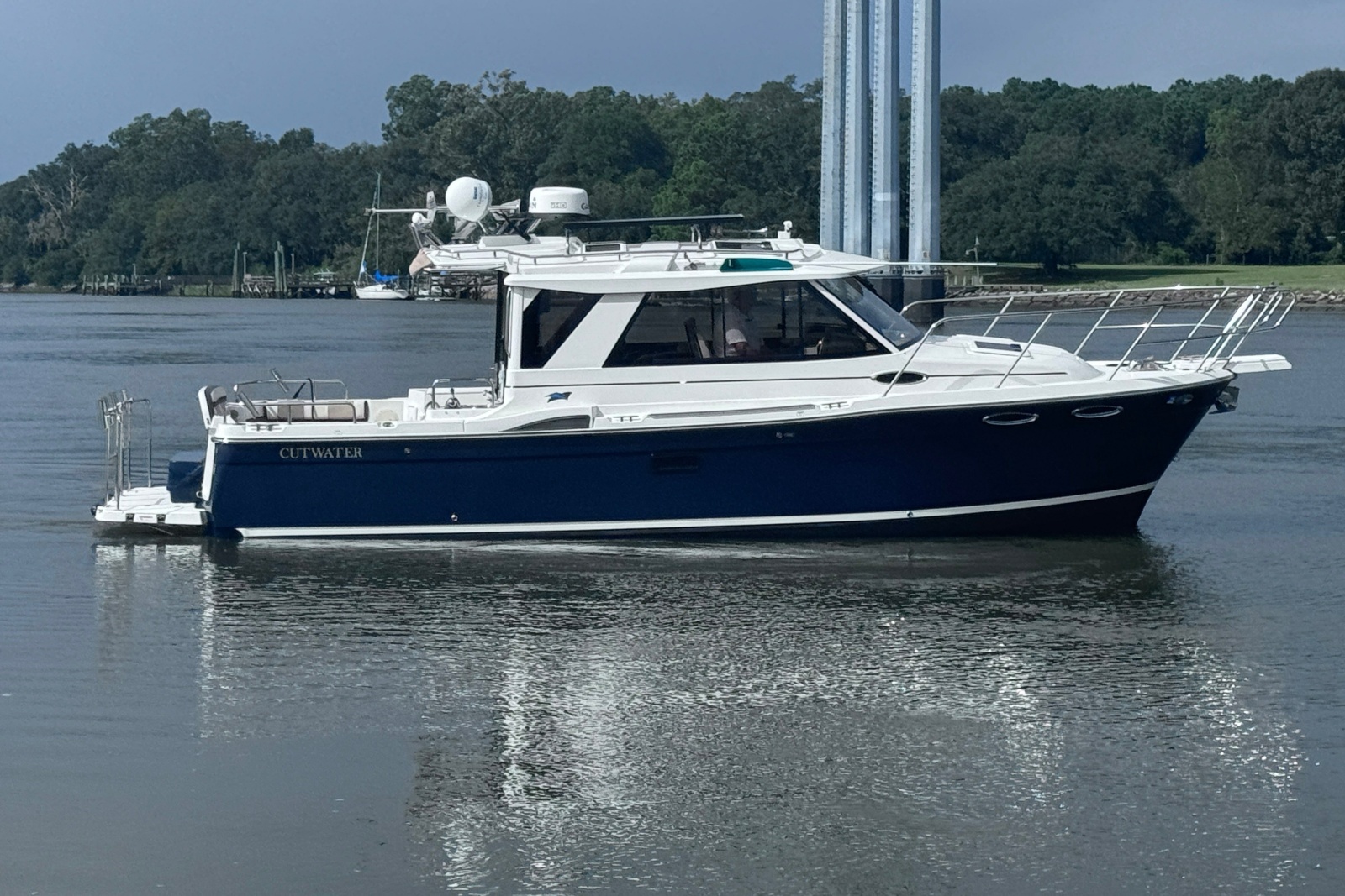 2016 Cutwater C-28 LE