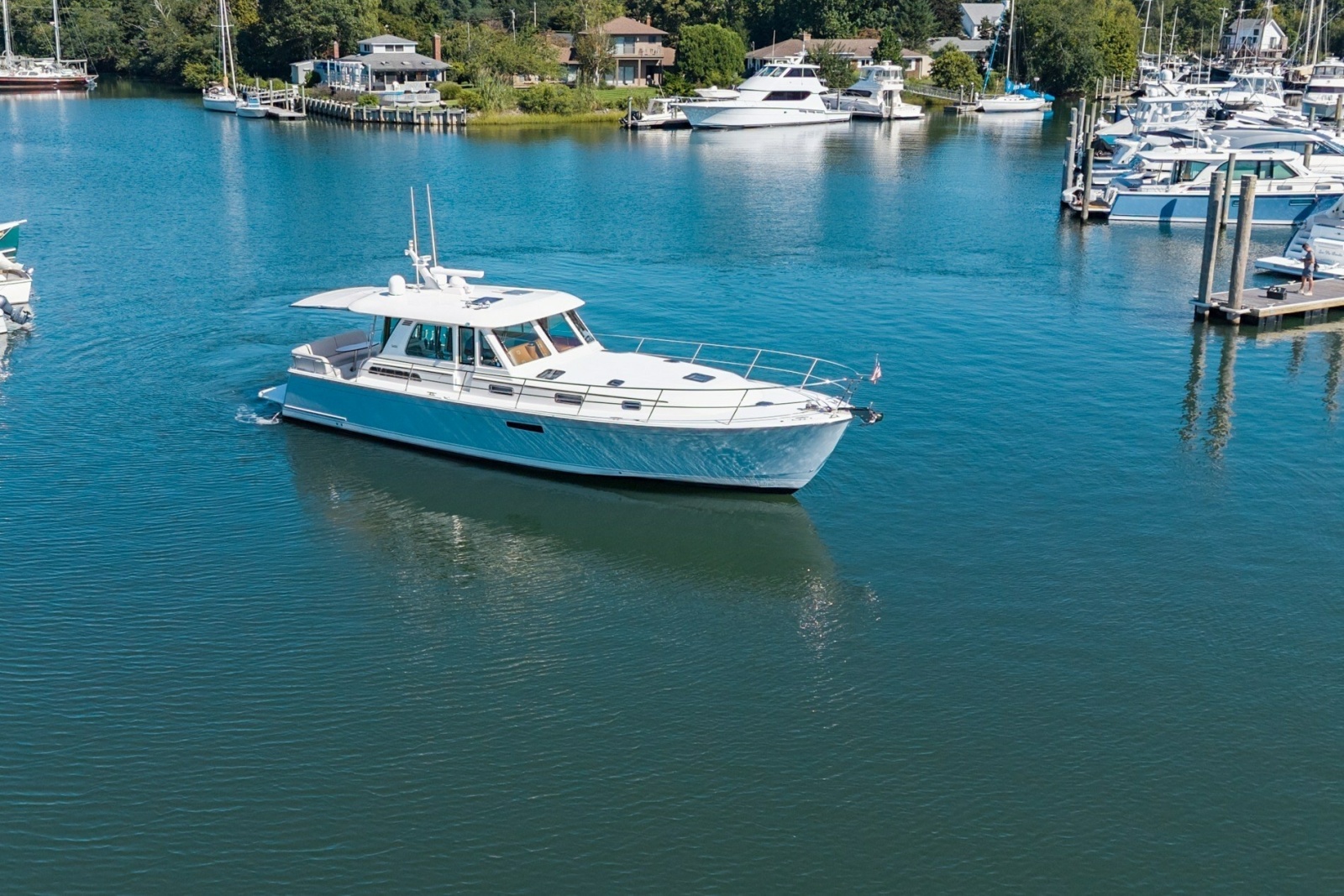 2021 Sabre 48 Salon Express