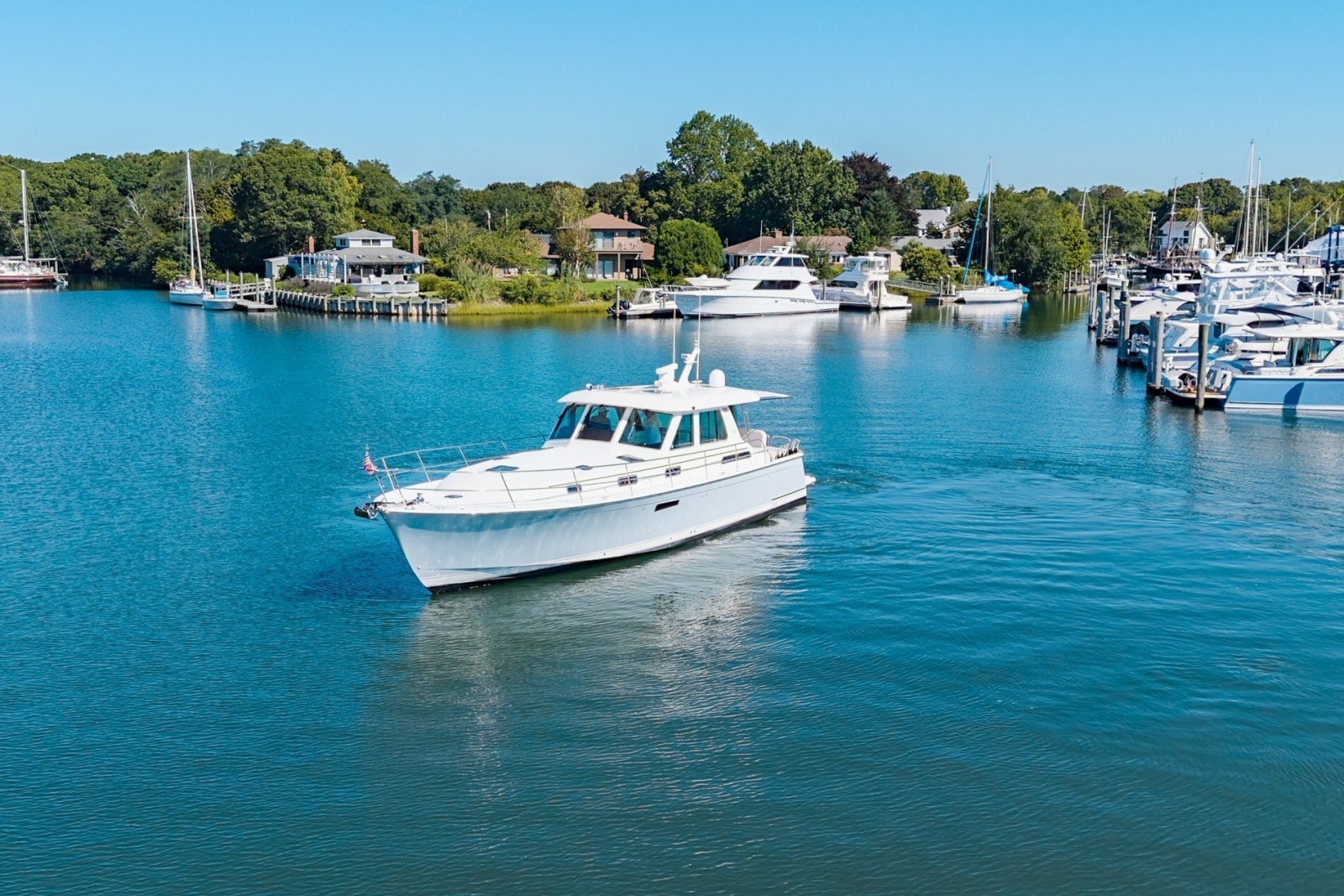 2021 Sabre 48 Salon Express