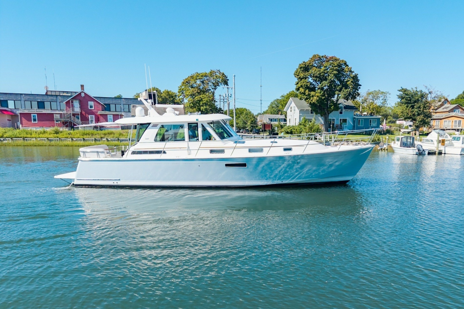 2021 Sabre 48 Salon Express