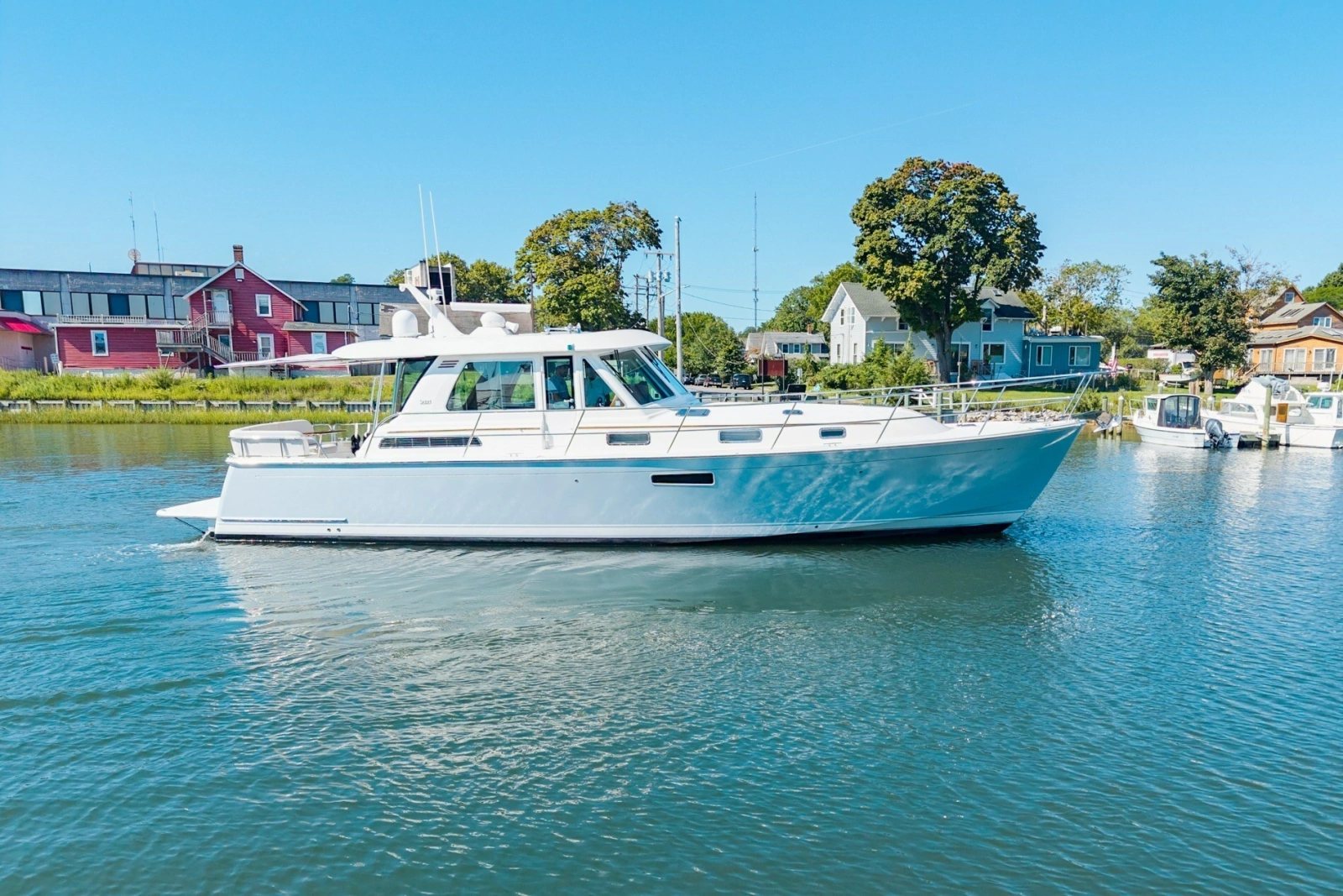 2021 Sabre 48 Salon Express
