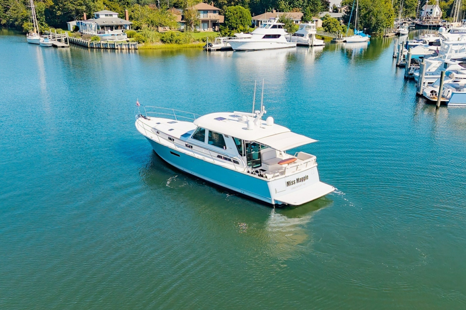 2021 Sabre 48 Salon Express