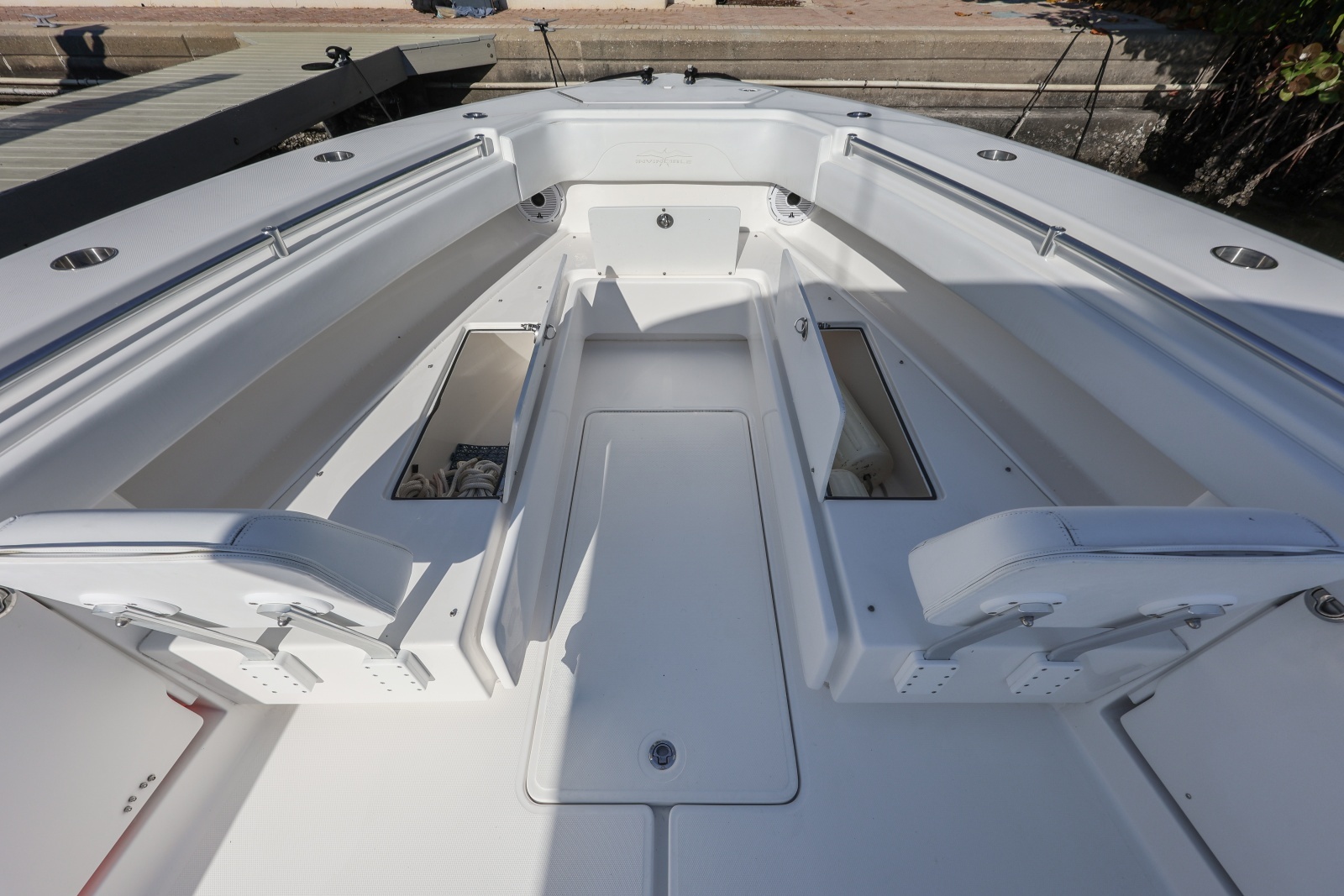 2016 Invincible 39 Open Fisherman