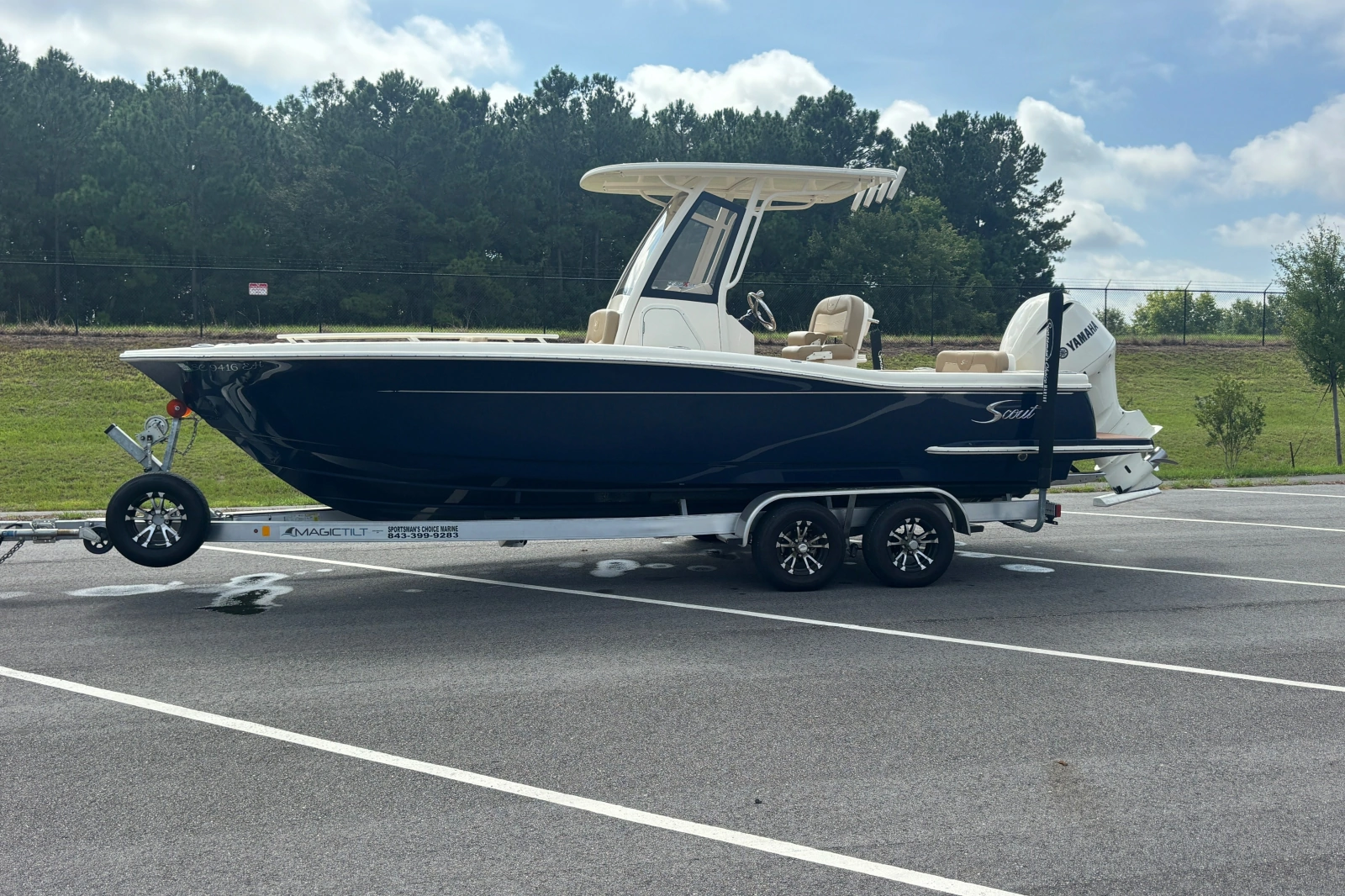 2021 Scout 235 XSF