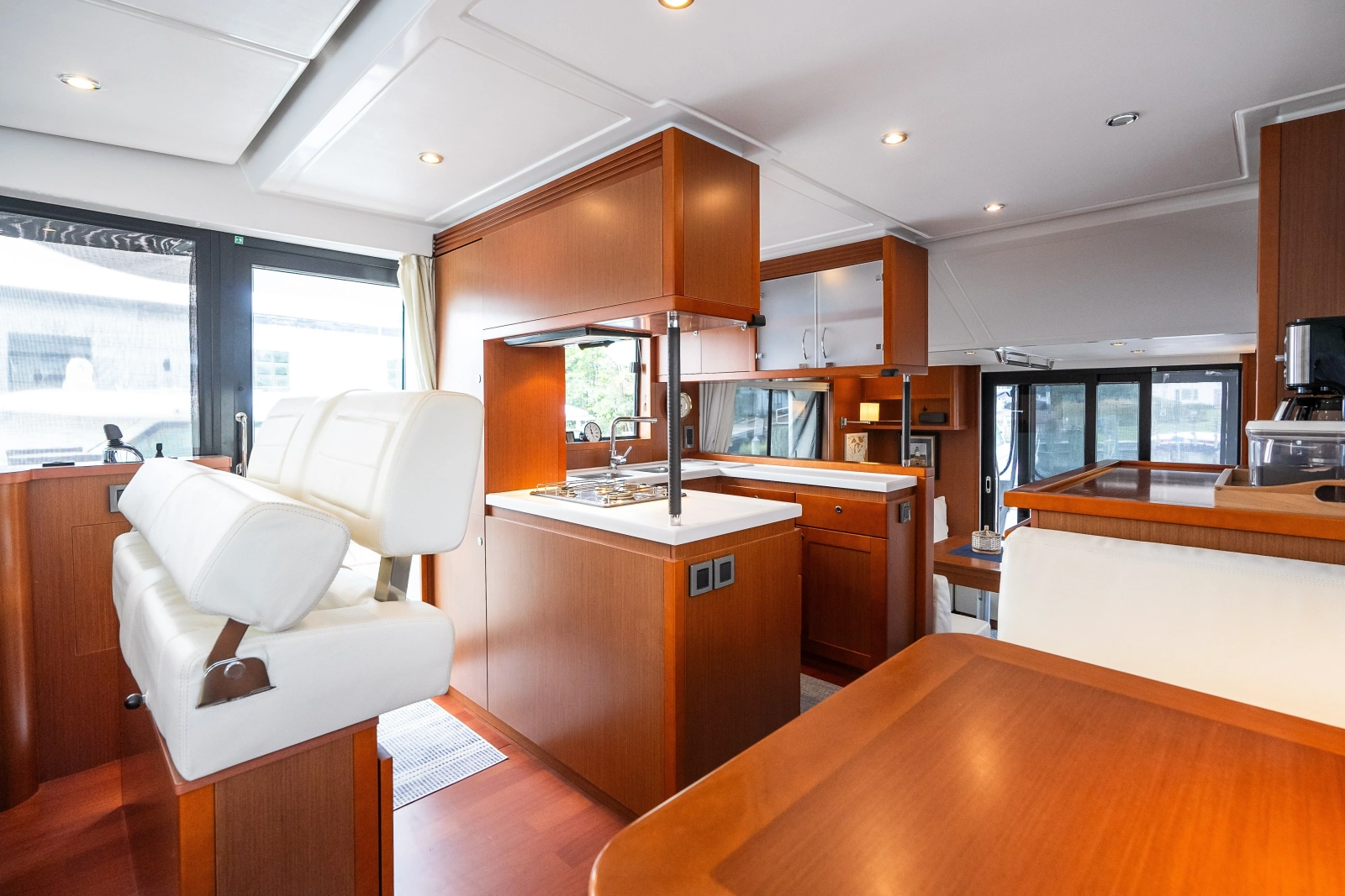 2020 Beneteau Swift Trawler 50