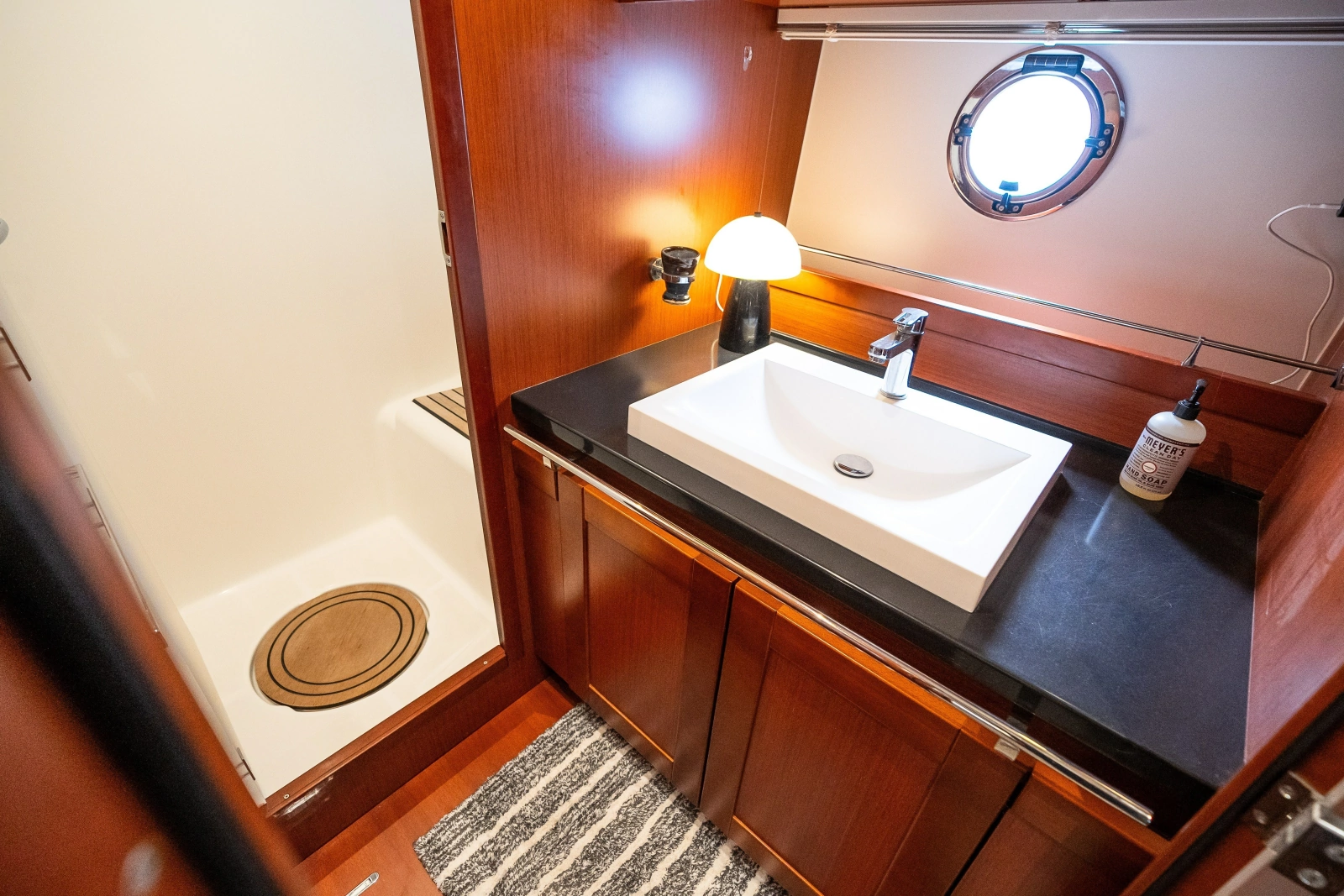 2020 Beneteau Swift Trawler 50