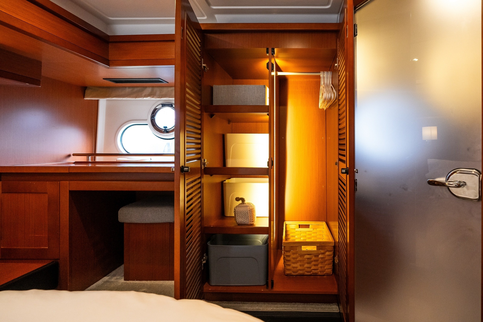 2020 Beneteau Swift Trawler 50