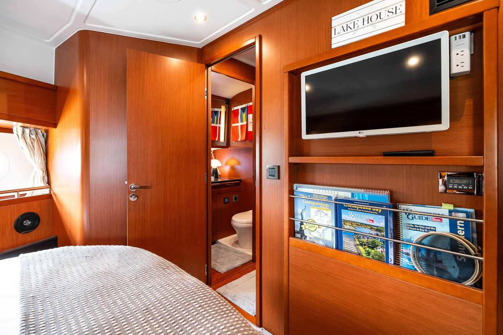 2020 Beneteau Swift Trawler 50