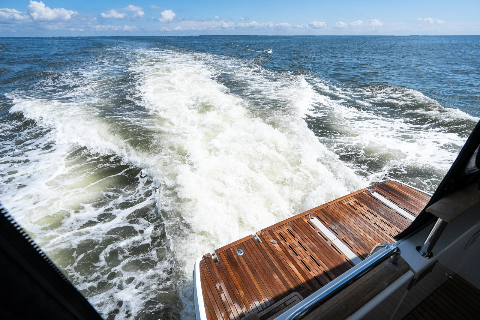 2020 Beneteau Swift Trawler 50