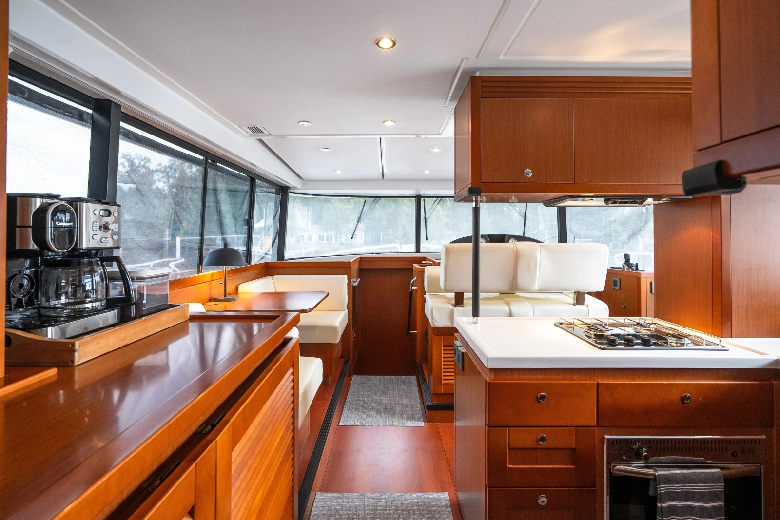 2020 Beneteau Swift Trawler 50