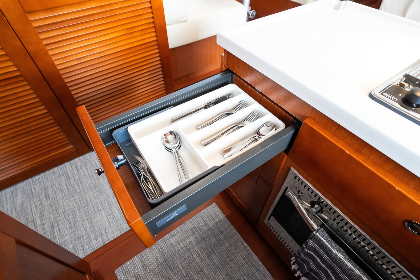 2020 Beneteau Swift Trawler 50