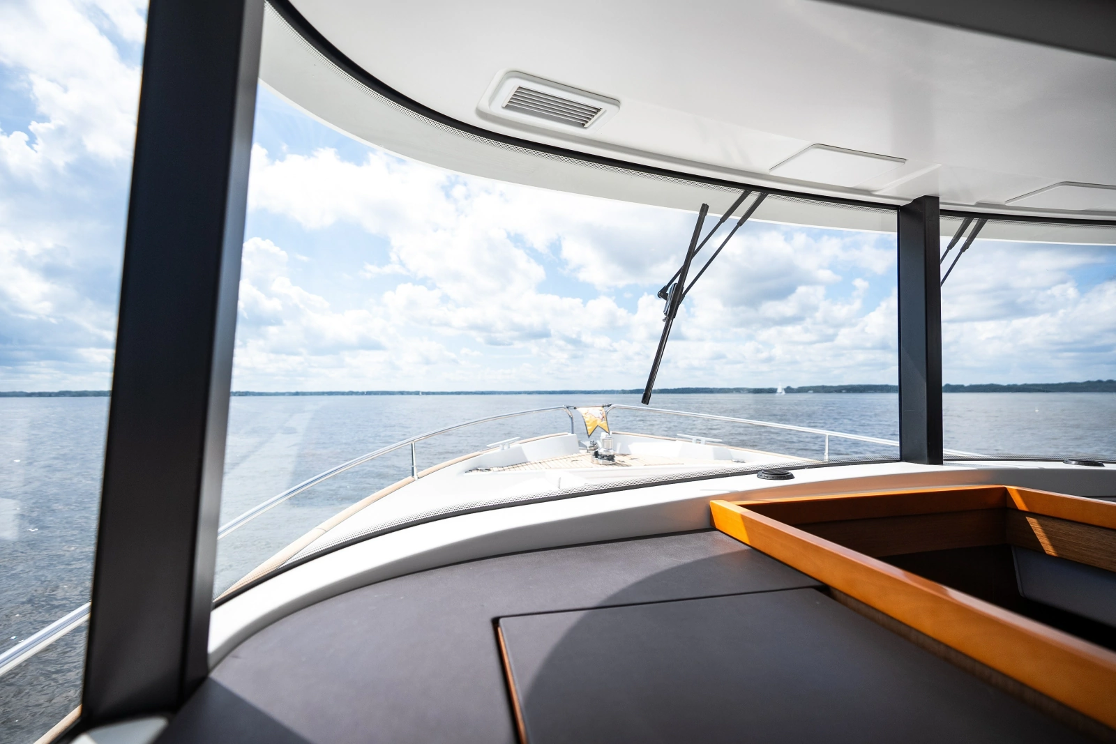 2020 Beneteau Swift Trawler 50