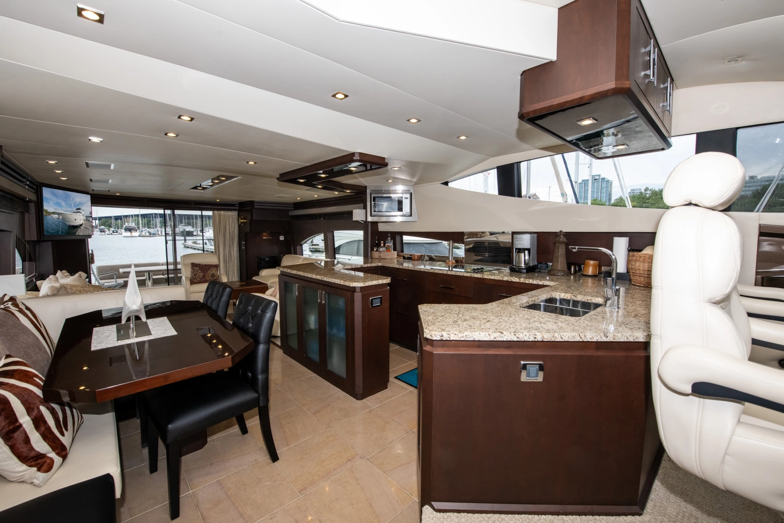 2013 Marquis 720 FLY