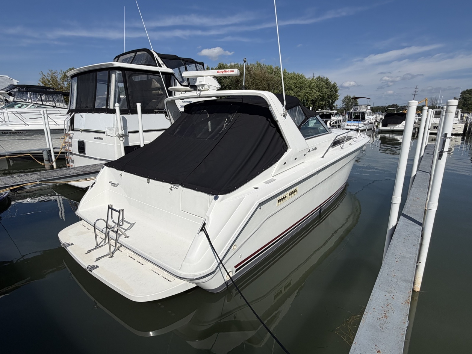 1993 Sea Ray 370 Express Cruiser