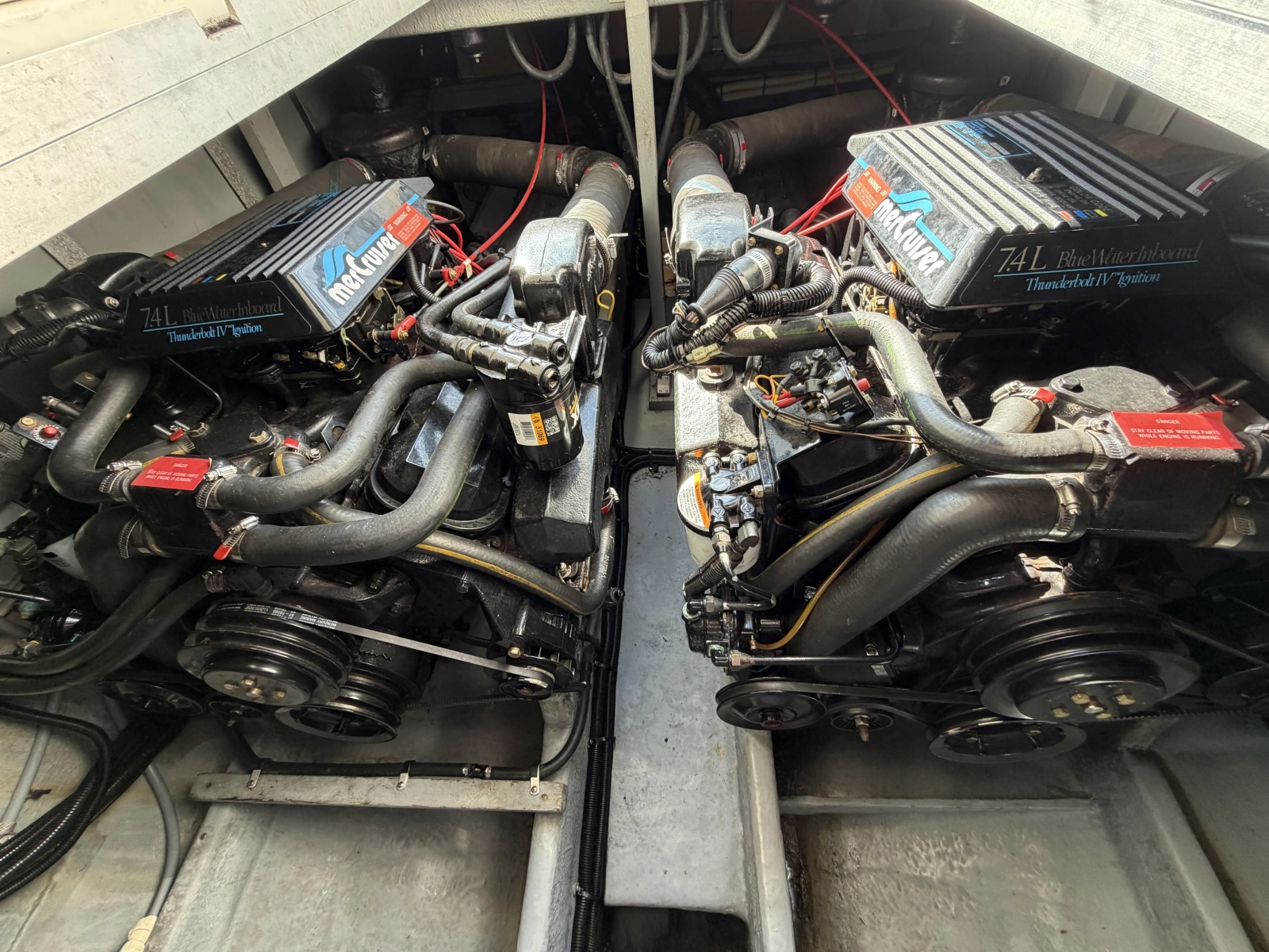 1993 Sea Ray 370 Express Cruiser