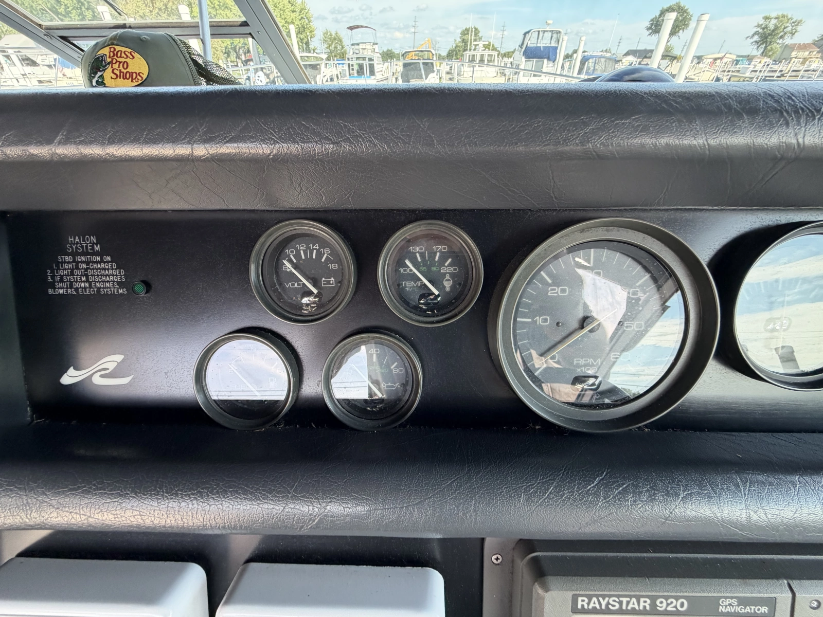 1993 Sea Ray 370 Express Cruiser