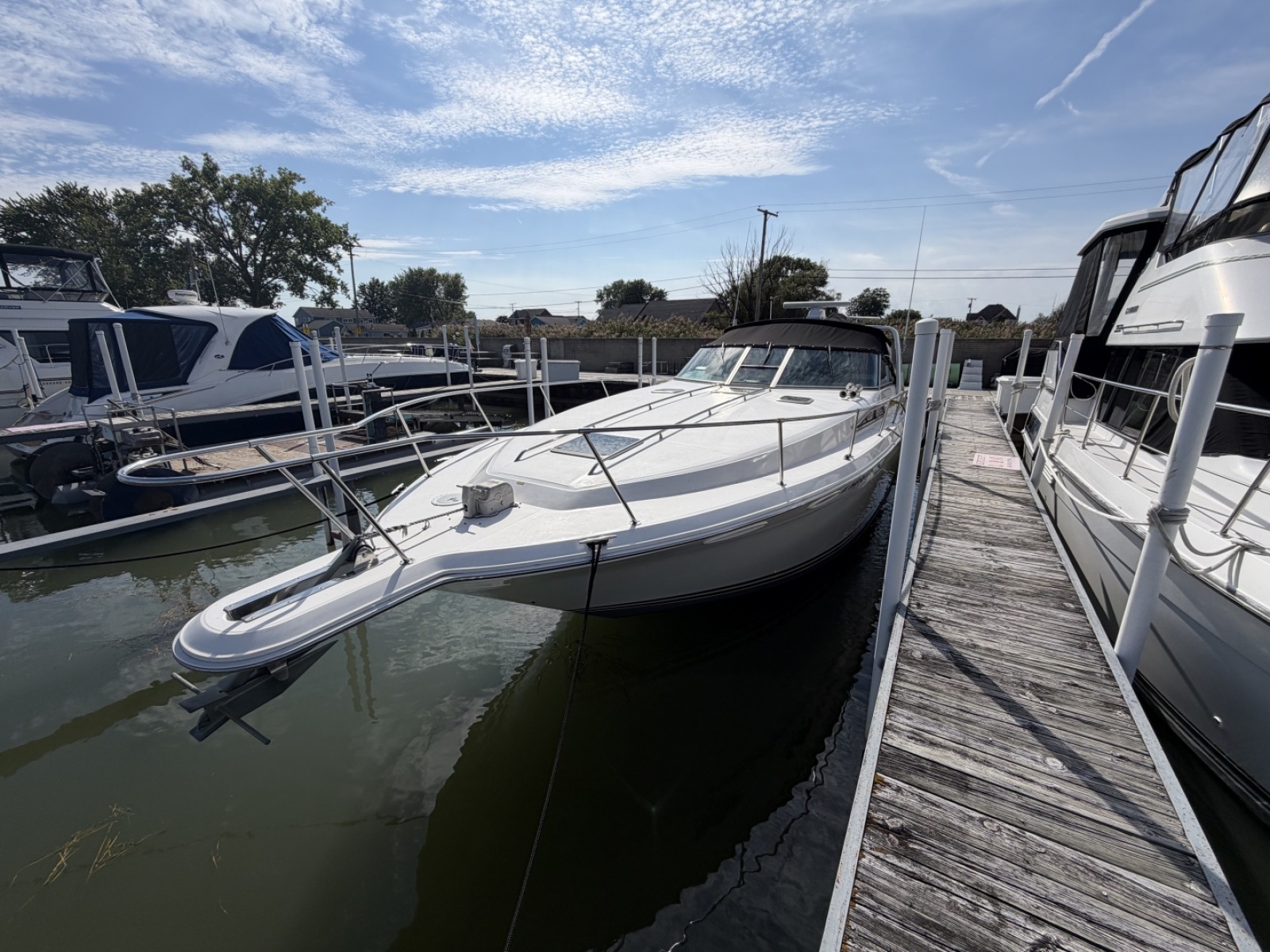 1993 Sea Ray 370 Express Cruiser