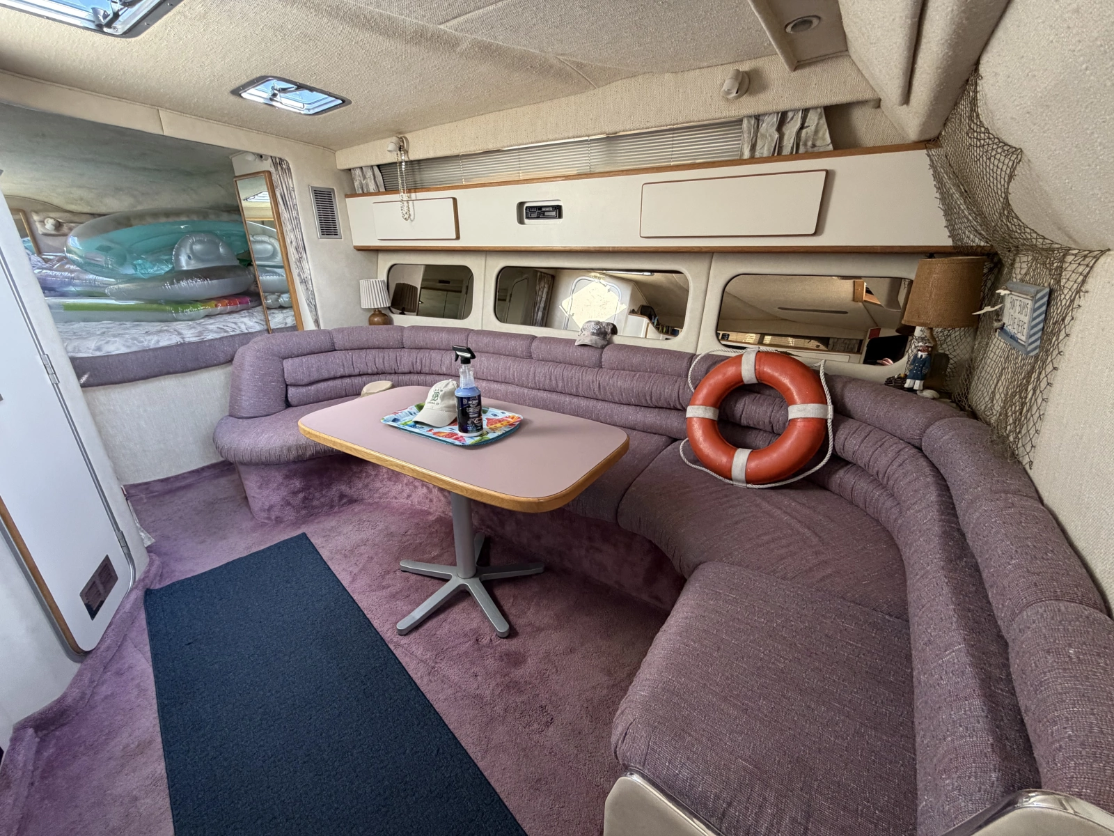 1993 Sea Ray 370 Express Cruiser