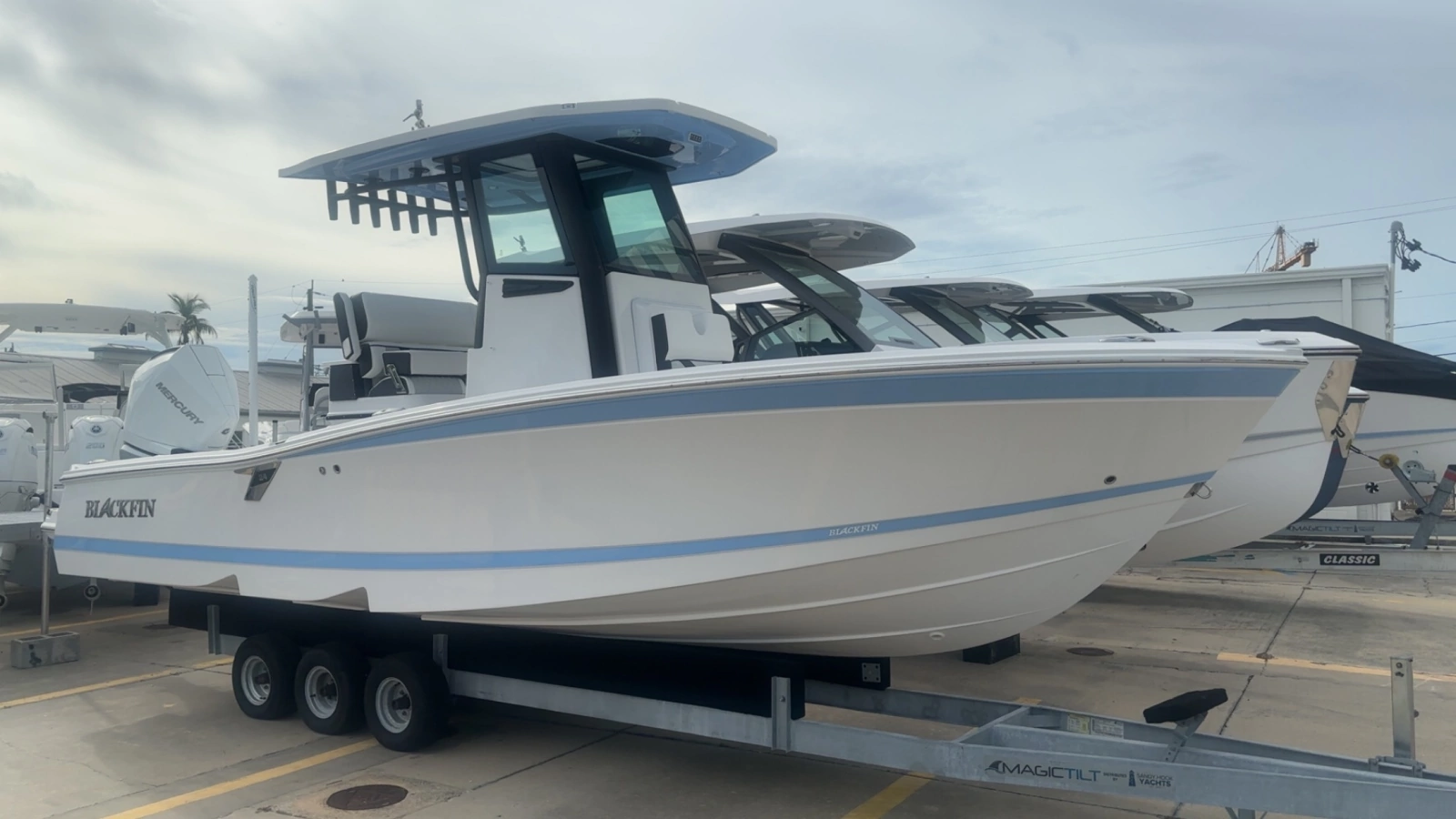 24ft Blackfin Yacht For Sale
