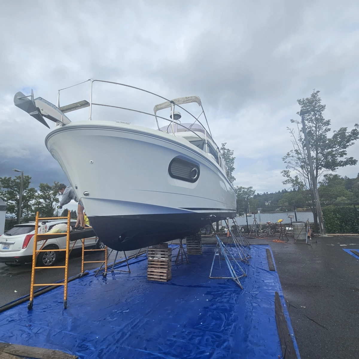 2020 Beneteau Swift Trawler 30 on the hard