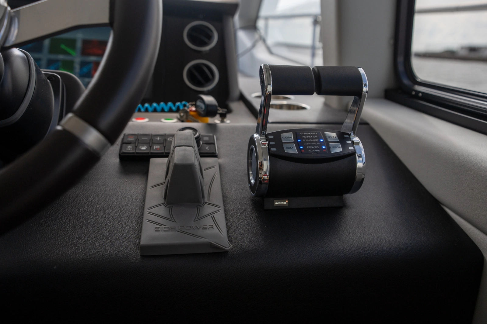 2025 Azimut FLY 50