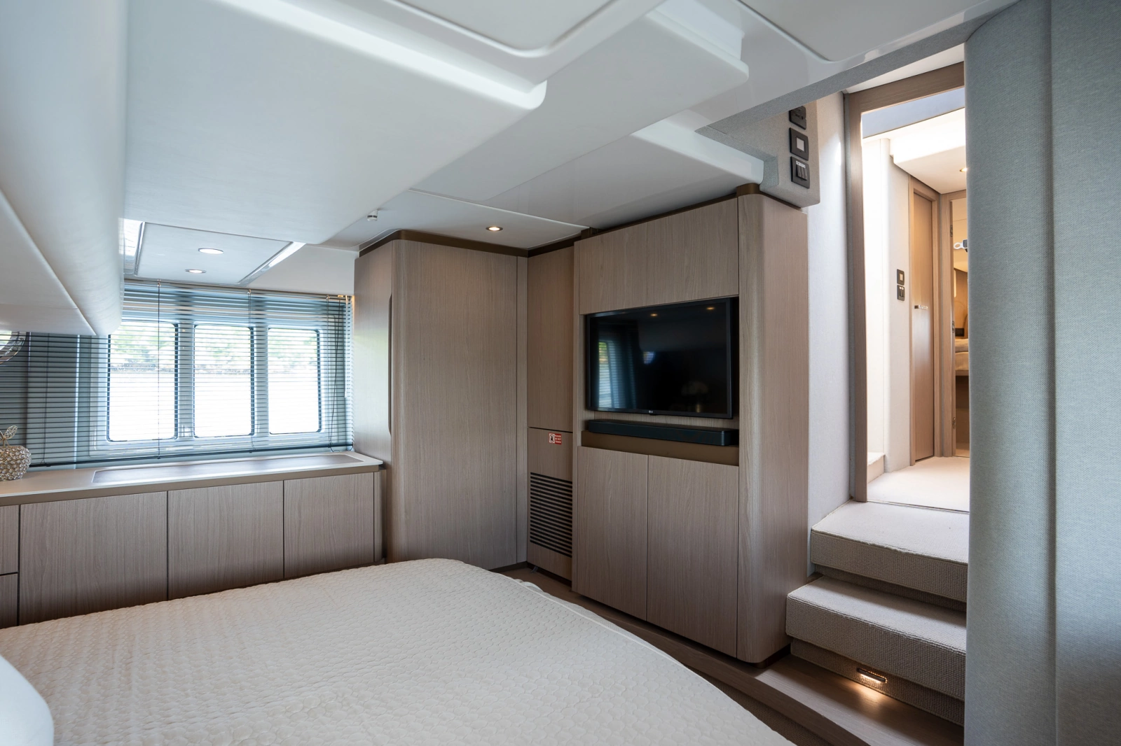 2025 Azimut FLY 50