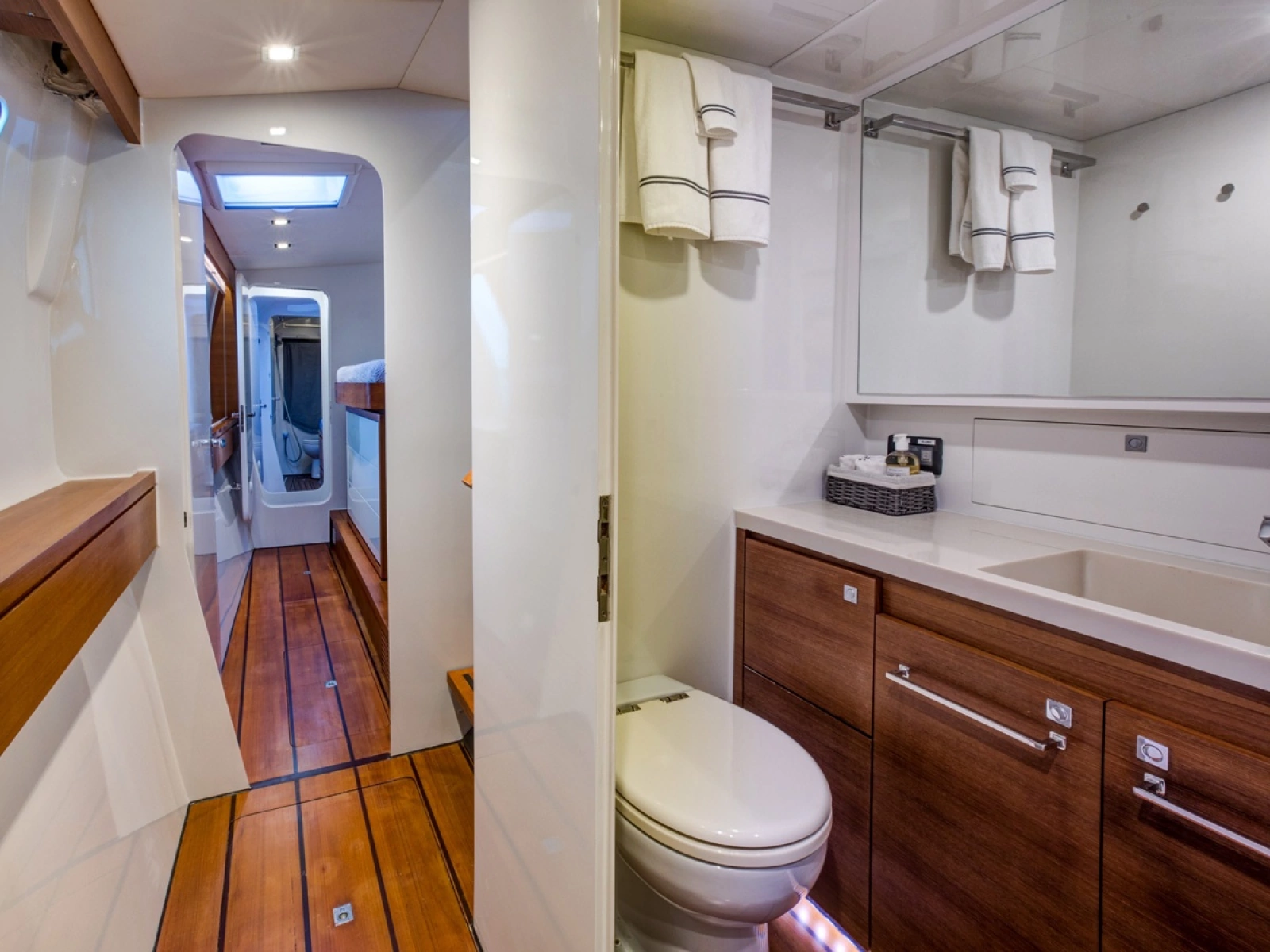 Guest Head and Passageway