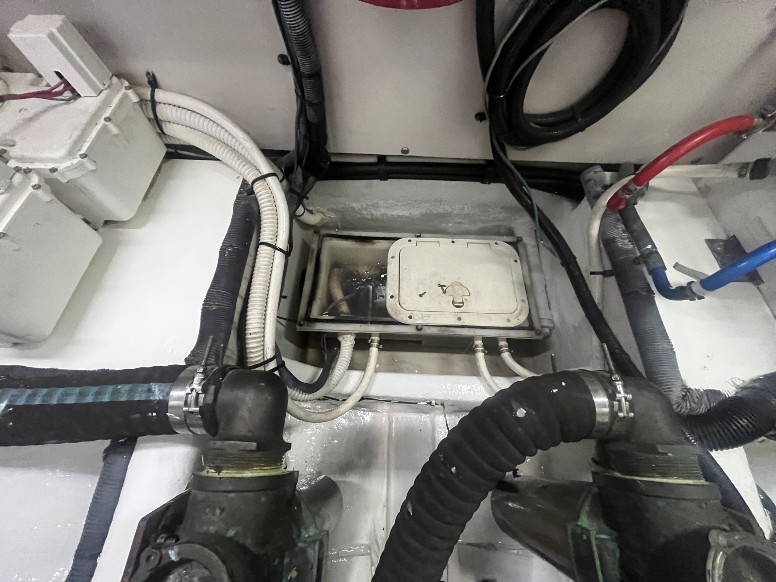 2006 Sea Ray 58 Sedan Bridge