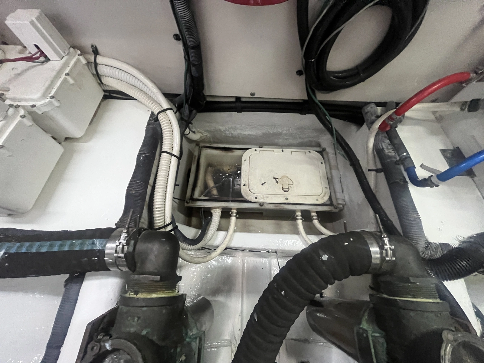 2006 Sea Ray 58 Sedan Bridge
