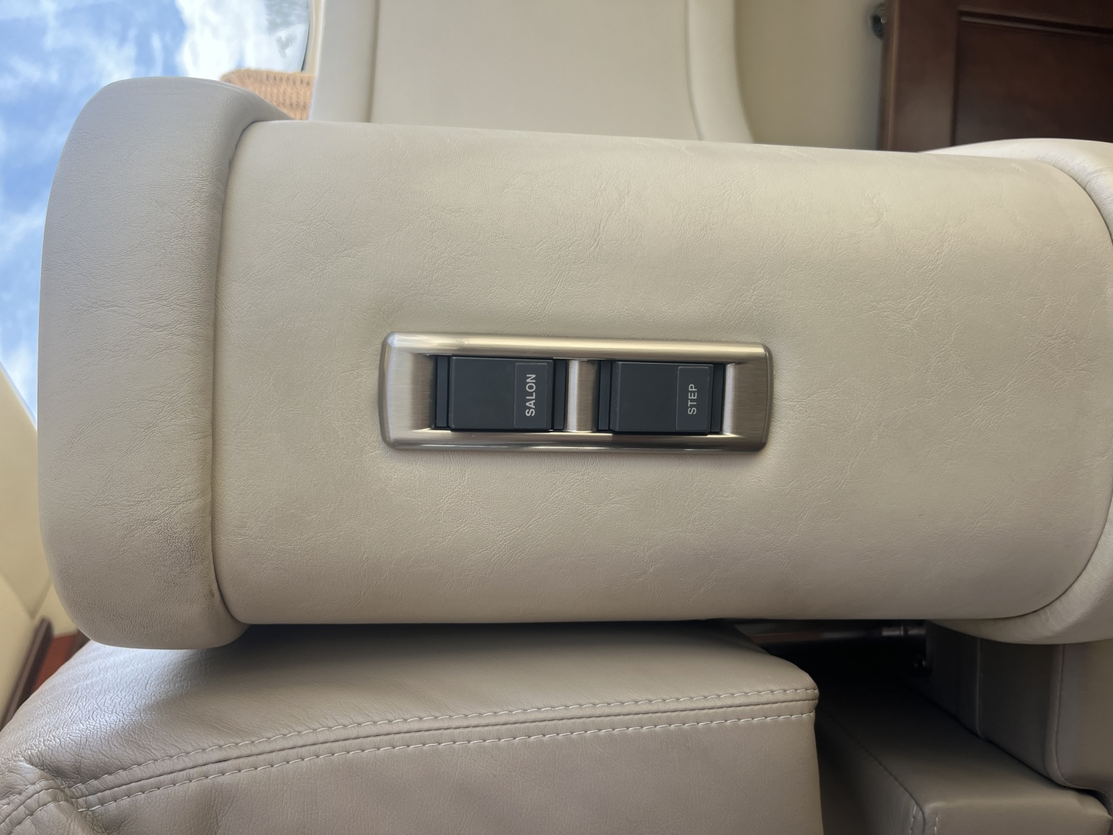 2006 Sea Ray 58 Sedan Bridge