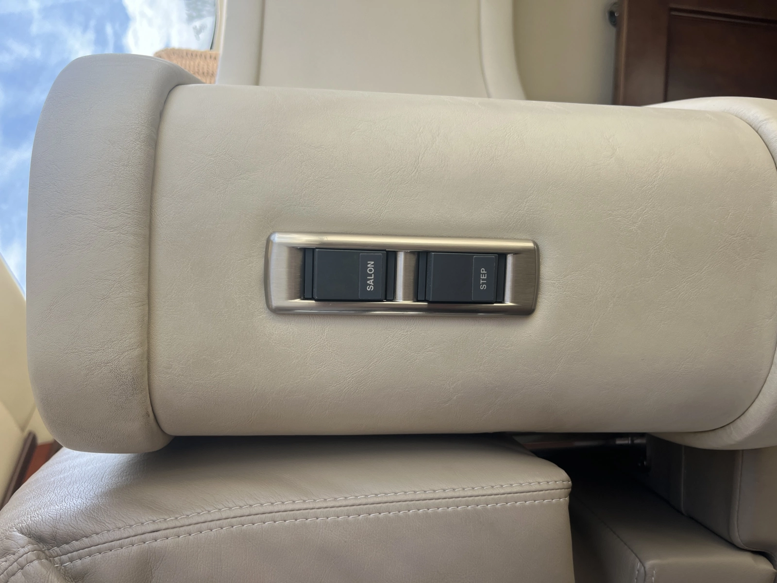 2006 Sea Ray 58 Sedan Bridge