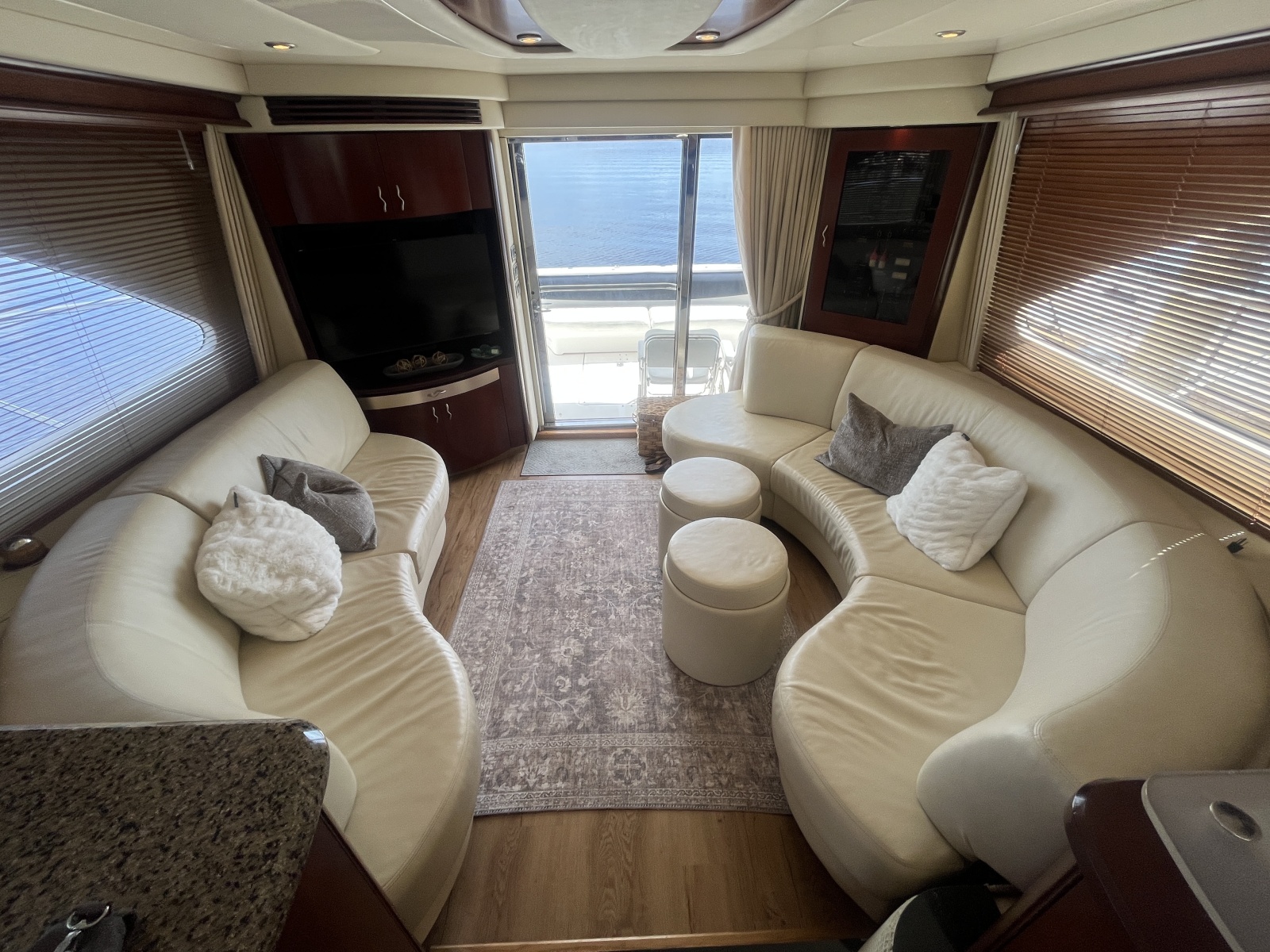 2006 Sea Ray 58 Sedan Bridge