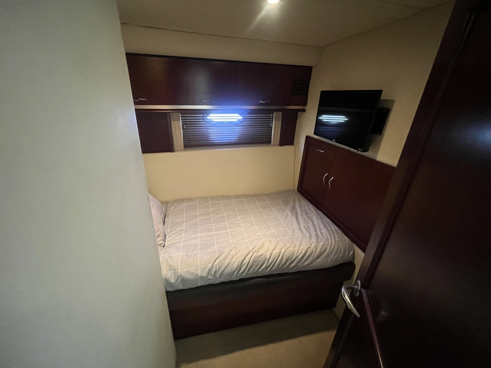 2006 Sea Ray 58 Sedan Bridge