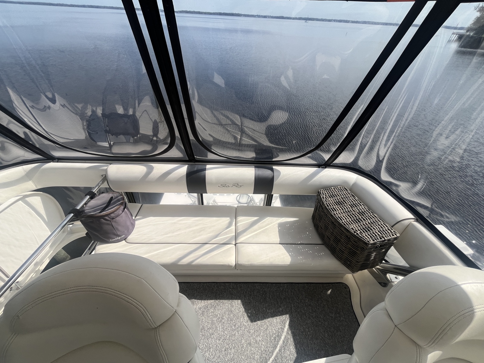 2006 Sea Ray 58 Sedan Bridge